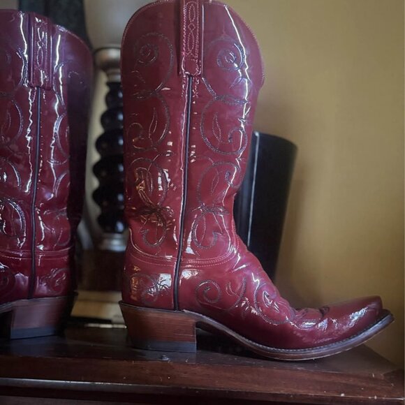 ✨ Lucchese 1883 Women’s Boots – Size 7.5 – Ruby Red Patent Calf Leather – Rare! - Picture 5 of 5